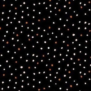 halloween party dots black 6.5in