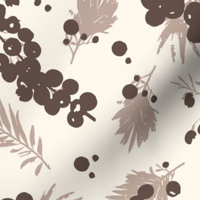 Cold Berry Wonderland | Elegant brown berries with mauve soft leaves