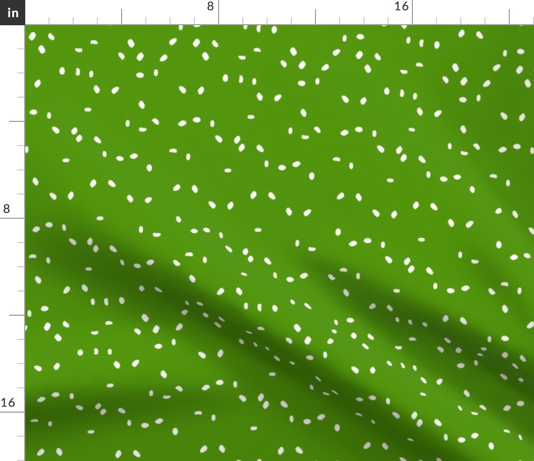 12x12 Scattered Spots white on green