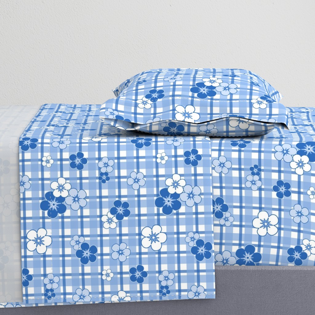 M - Blue Floral Gingham  – Vintage French Country Check