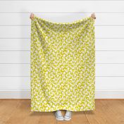 Large Scale Bananas on Pastel Yellow and White Checkers