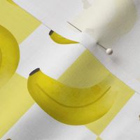 Large Scale Bananas on Pastel Yellow and White Checkers