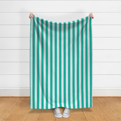 Summer Sea Vertical Bold Stripe Pattern