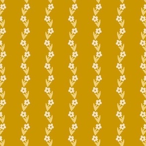 Ditsy Trailing Floral Yellow
