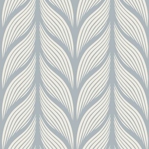braid _ creamy white, french grey blue _ vertical stripe blender