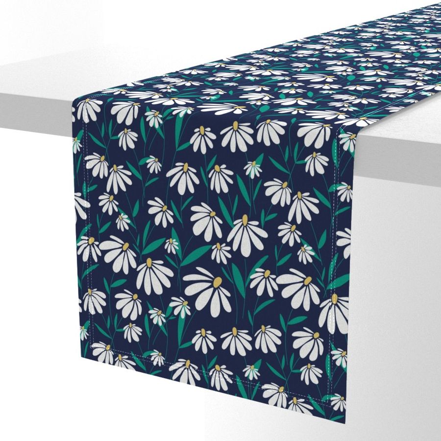 HOME_GOOD_TABLE_RUNNER