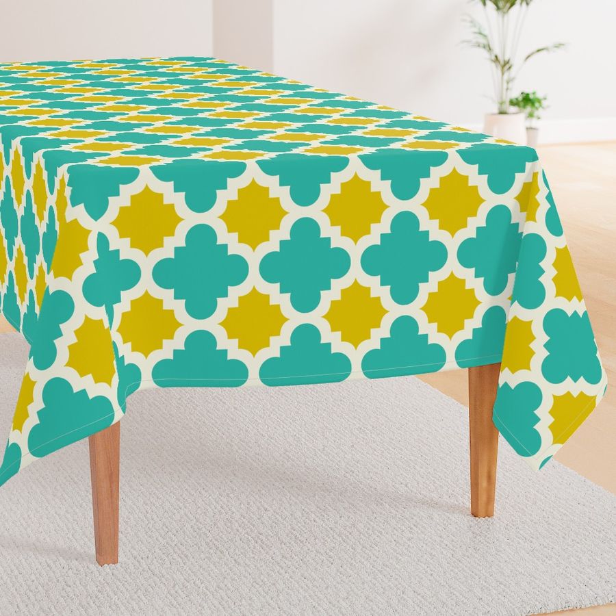 HOME_GOOD_RECTANGULAR_TABLE_CLOTH