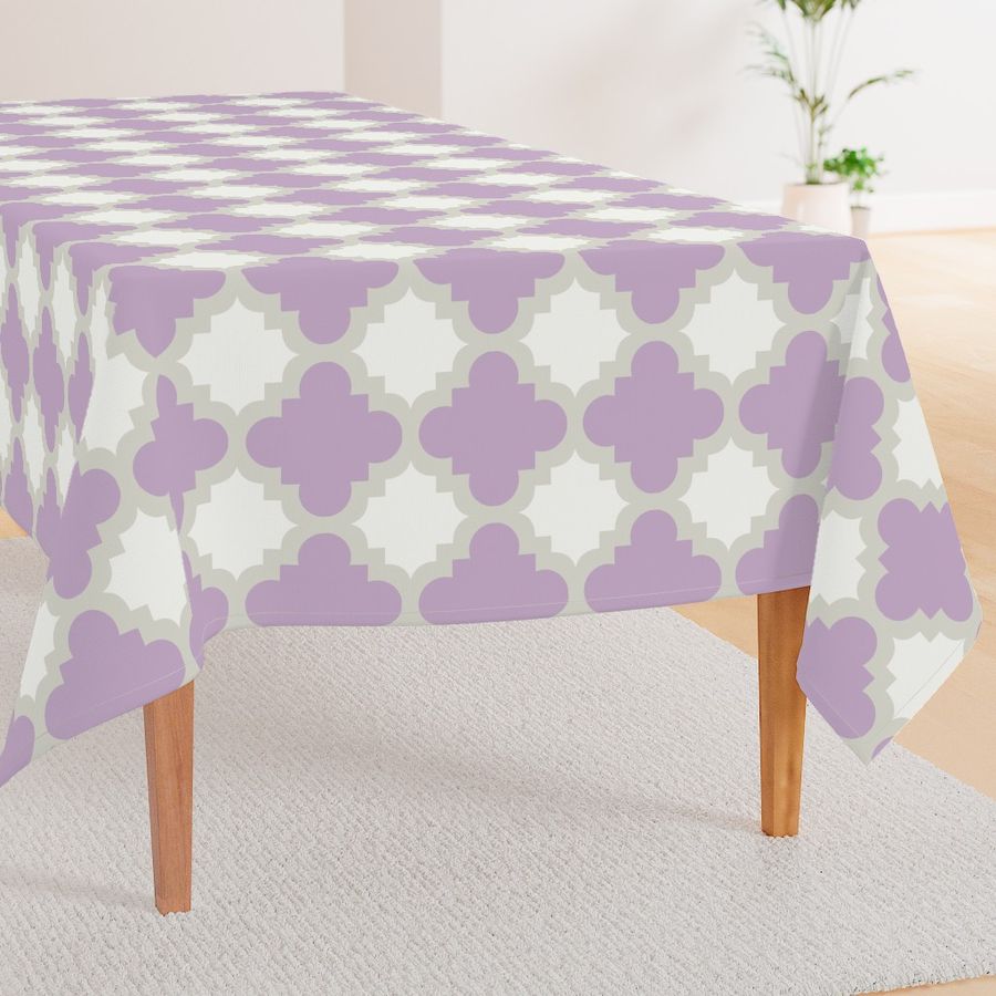 HOME_GOOD_RECTANGULAR_TABLE_CLOTH