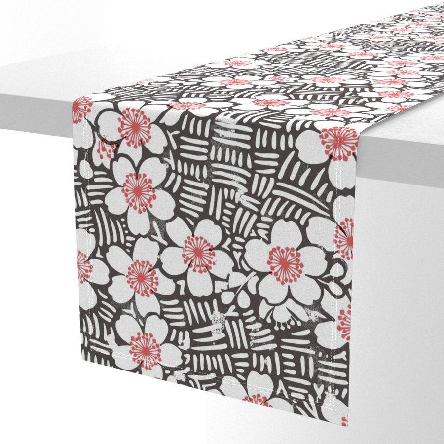 HOME_GOOD_TABLE_RUNNER