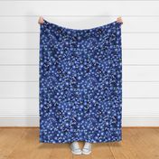 BED OF INDIGO BLUE FLORALS _DOUBLE SIZE_NAVY.