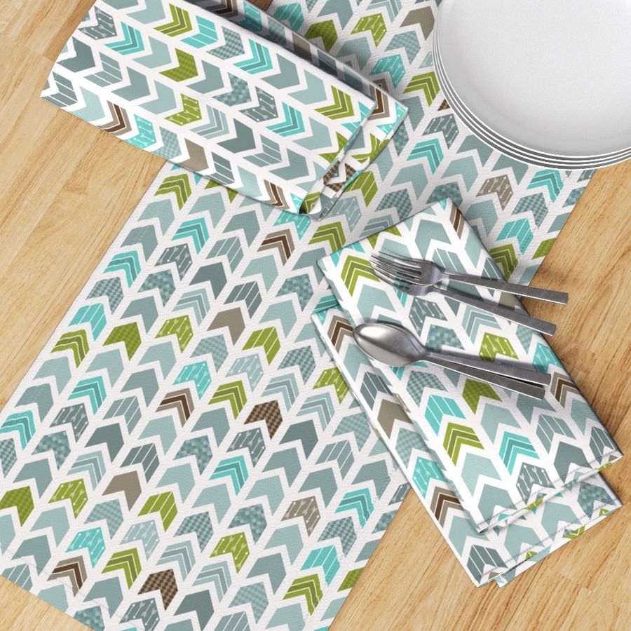 HOME_GOOD_TABLE_RUNNER