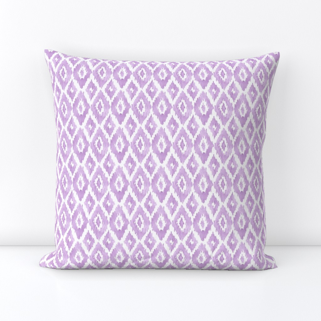 Small Watercolor Diamond Ikat in Lilac Purple