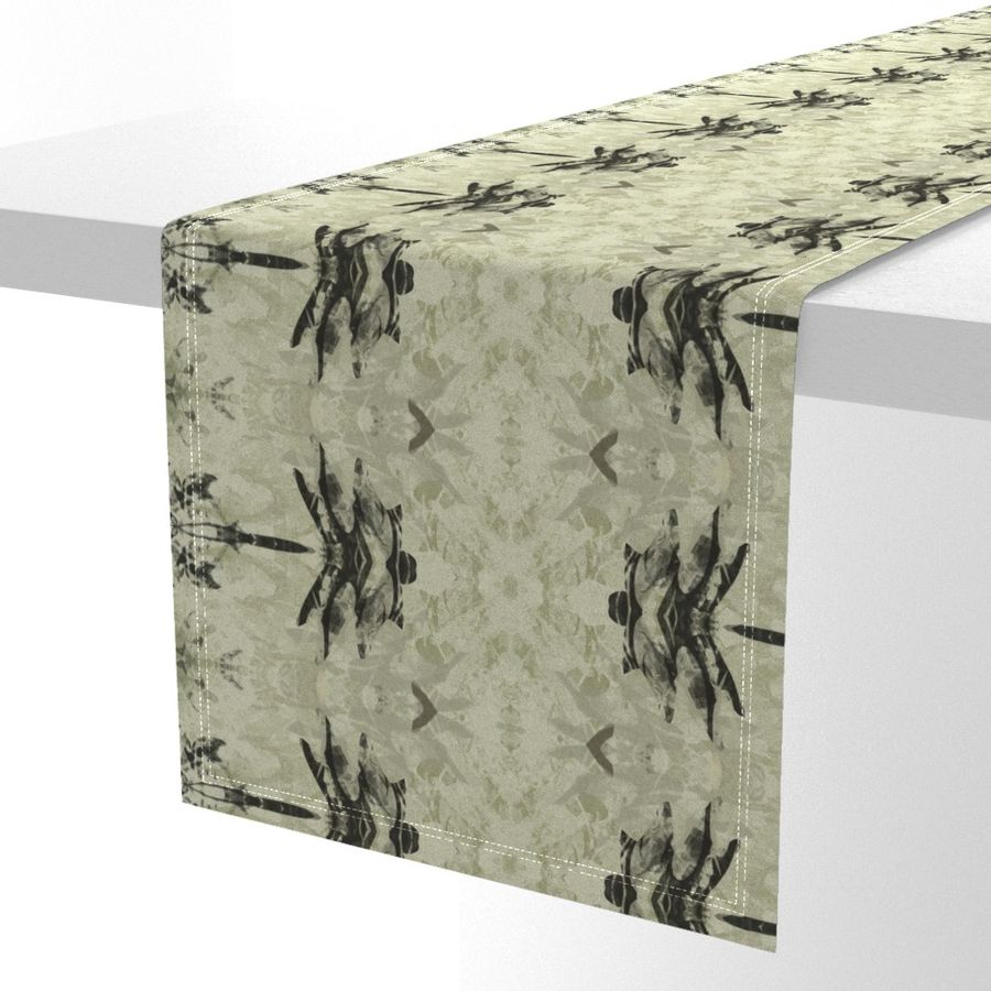 HOME_GOOD_TABLE_RUNNER