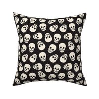 skulls - halloween - cream/black - LAD23