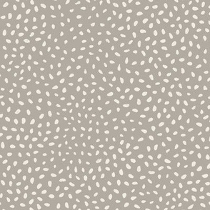 seeds - cloudy silver taupe _ creamy white - random micro blender
