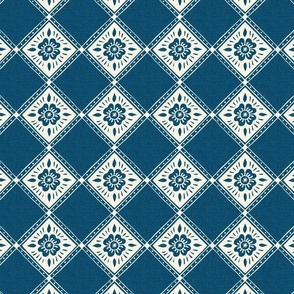 French Rose Diamond - Medium - Blue Reverse - Linen Texture - French Country Kitchen