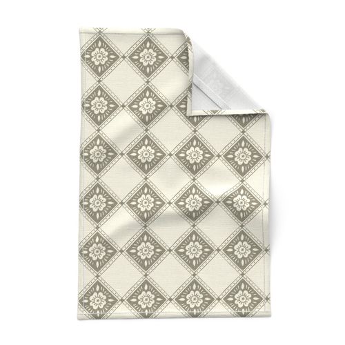 French Rose Diamond - Medium - Wheat - Linen Texture - French Country Kitchen