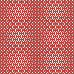 Leafpoint Lattice: Cherry Red & Cream Latticework