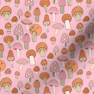 SMALL Retro Mushroom fabric - seventies trippy retro shrooms pink red 6in