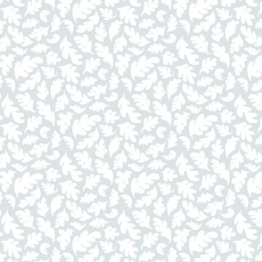 Matisse Oak Leaves - eggshell blue and white - small 8in -23-01-02AS