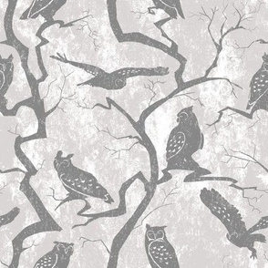 Small-scale Silhouettes of Owls and Trees Variation 4