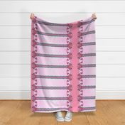 Skull Border Pink