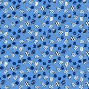 TINY Pickleball fabric - navy and white_ blue and white hydrangea preppy style pickleball fabric 2in
