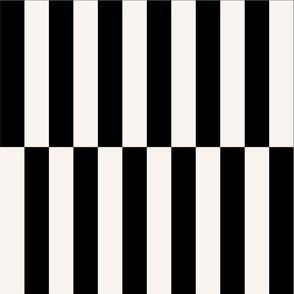 Larger scale rectangular checker board in black and white