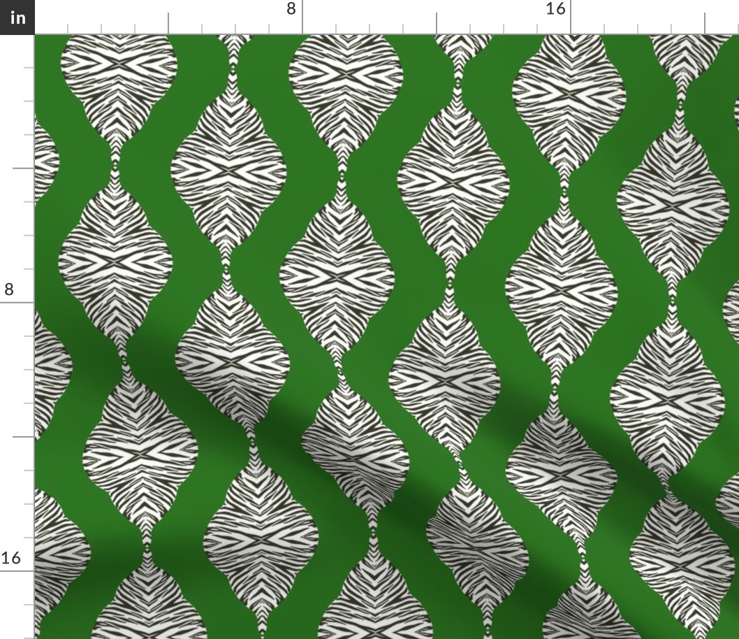 Dark green Zebra Ogee / Medium