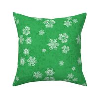 Snowflake Textured Blender (Large) -  White on La Palma Green  (TBS204)