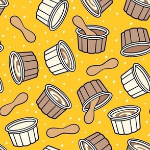 ice cream with wooden spoons - swirl ice-cream summer treats - yellow - LAD23
