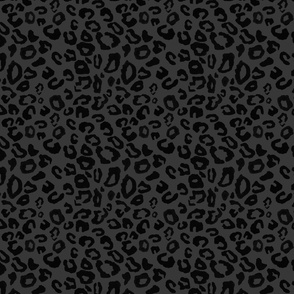 black and grey leopard print / medium