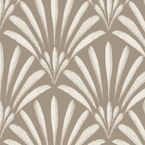 fans scallop - creamy white _ khaki brown - hand painted deco