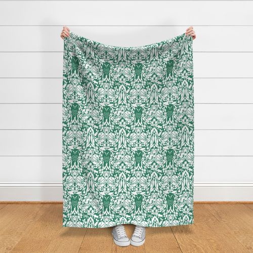 damask wild white on green