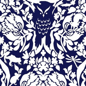 damask wild white on navy