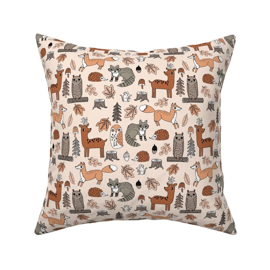 HOME_GOOD_SQUARE_THROW_PILLOW