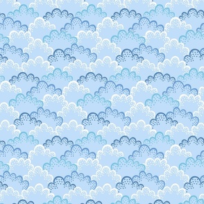 Dotted clouds/shades of blue/medium 