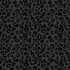 dark grey leopard print / small
