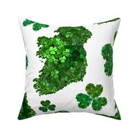 Shamrocks of Ireland (White large scale) 