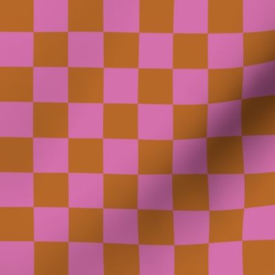 small bubblegum barbiecore checkerboard: glam, retro, hot pink