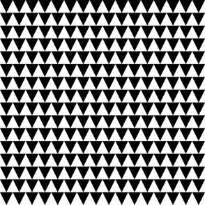 Shark teeth geometric black and white