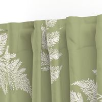 Elegant Fern Jumbo Scale in Moss Green and White