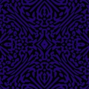 rosette in black and deep blue-violet