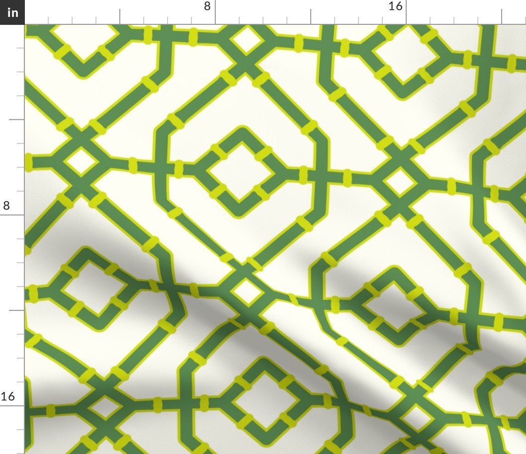 Chinoiserie bamboo trellis - Kelly green and chartreuse on Natural (#FEFDF4) - large