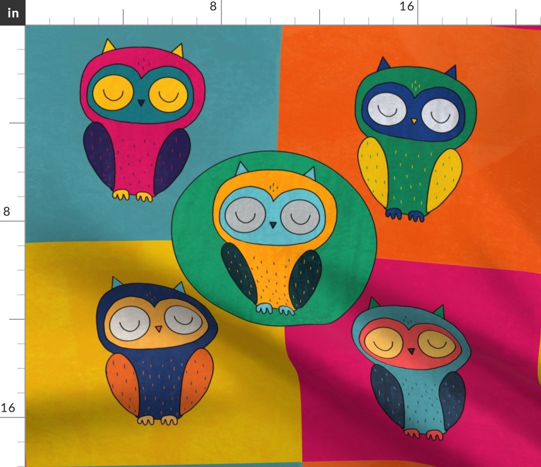 Bright and Bold Cute Owls for Tweens