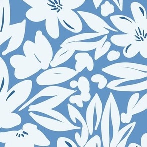 XL Painterly Floral Botanical Toss in Cornflower Blue