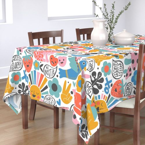 HOME_GOOD_RECTANGULAR_TABLE_CLOTH