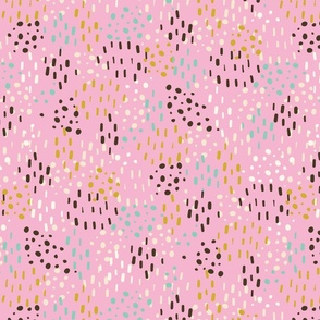 Jungle Spots (Pink Multi)