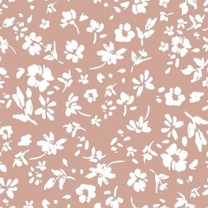 Ditsy Daisy Dance_Floral_Peach_Beige_Handdrawn