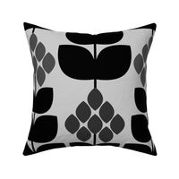 Monochromatic Geometric Flower and Leaves in Black and Gray